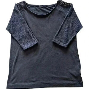 Women's Gap Navy 3/4 Lace Sleeve Crew Neck Top, Size Medium, Casual Style